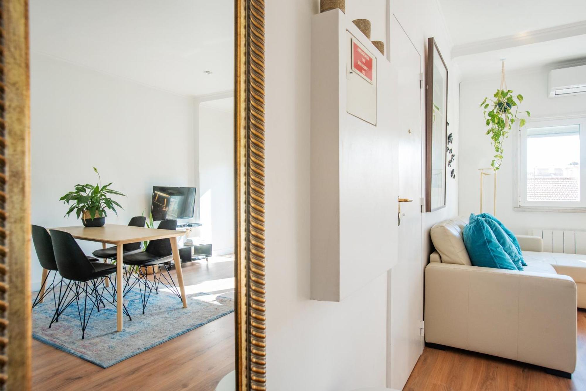 Bright Apartment In Lisbon Bagian luar foto